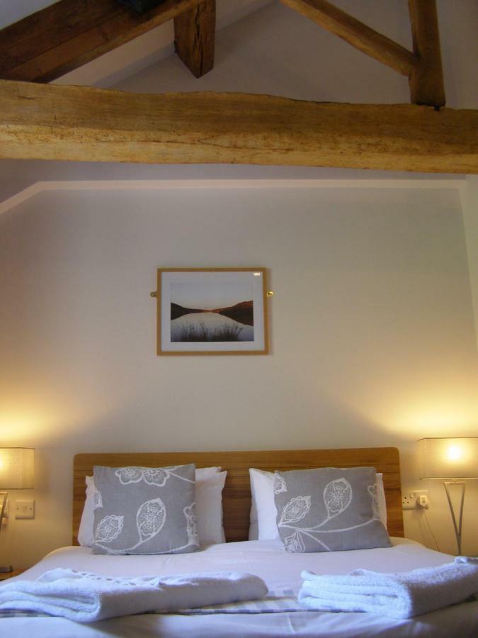 Bed and Breakfast Coddy'S Farm Holmfirth Exterior foto